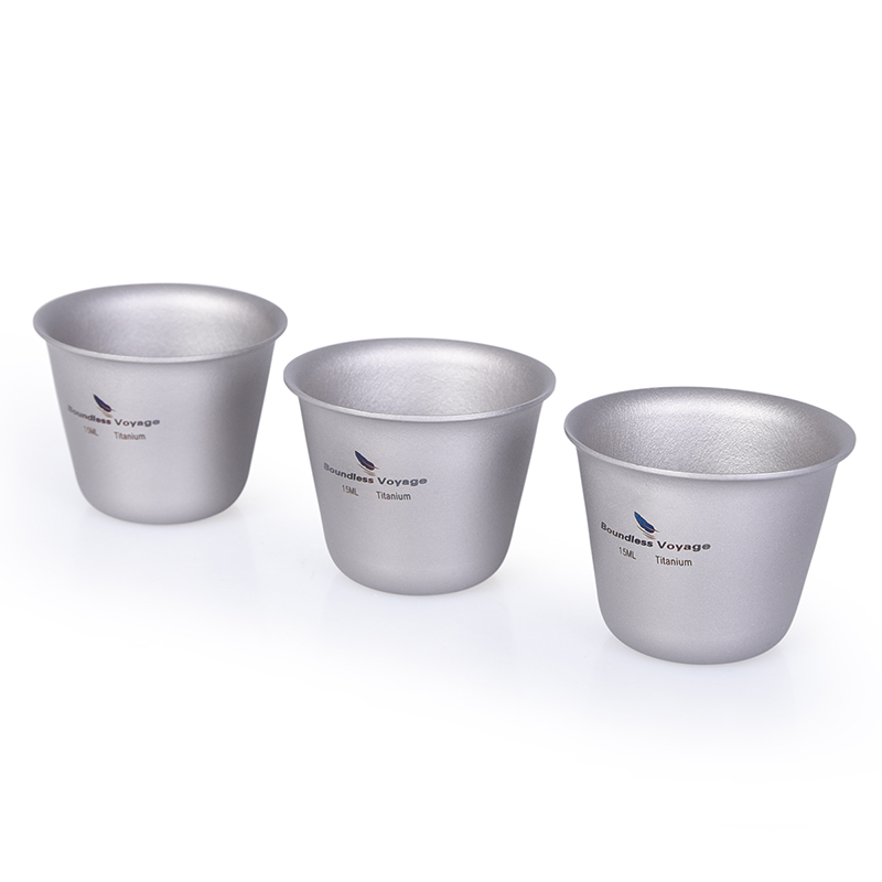 Wine Or Beer - Set di 3 Tazze in Titanio