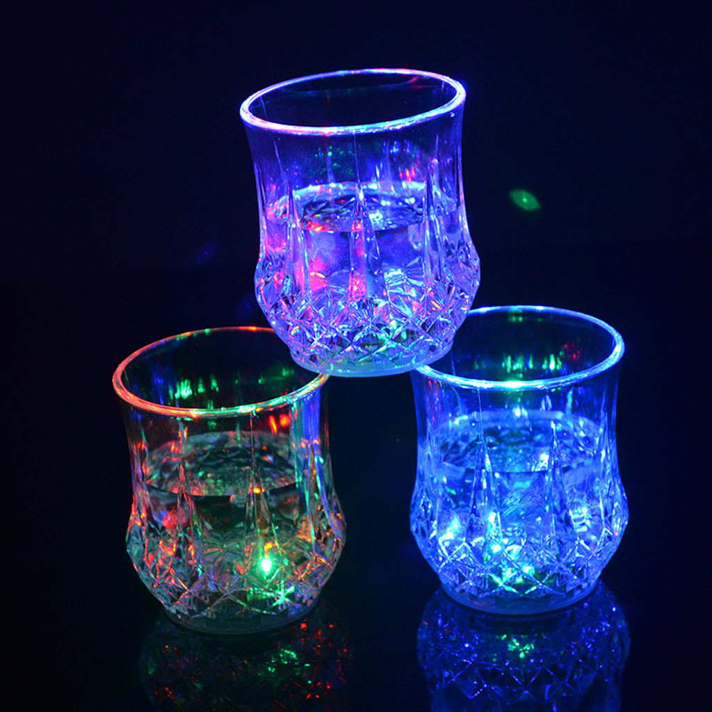 Wine In Beer Glass - Bicchiere Luminoso a LED Colorato, Bicchiere